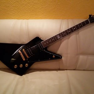 Gibson Explorer 120