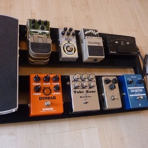 Pedaltrain: Gig FX Wah -> Ibanez Tuner -> Visual Sound Oil Can Phaser -> Vahlbruch Booster -> MI Audio Tube Zone -> Okko Diablo -> Boss GE7 -> MXR Black Label Chorus -> Line6 Echo Park -> Ernie Ball Volume ...