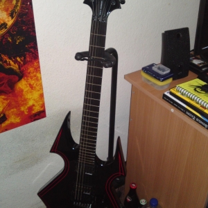 Meine neuste, BC Rich WMD Warbeast