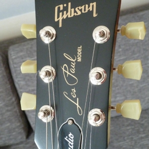 Gibson Les Paul Studio Worn Brown 2010