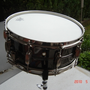 Tama "Simon Phillips" Gladiator 14” x 5.5”