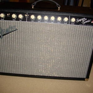 Fender Super Sonic 22