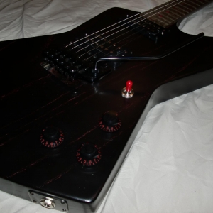 Gibson USA Explorer Vampire Blood Moon