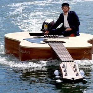 Guitar Boat