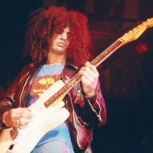 Slash With Strat