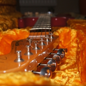 Mark Knopfler Signature