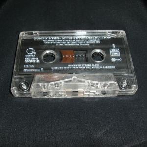 GUNS N' ROSES - Appetite For Destruction (Tape)