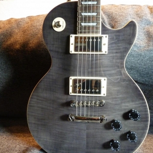 Epiphone Les Paul Tribute Plus ME