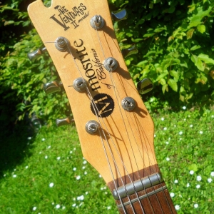 Mosrite Ventures II - Headstock :)