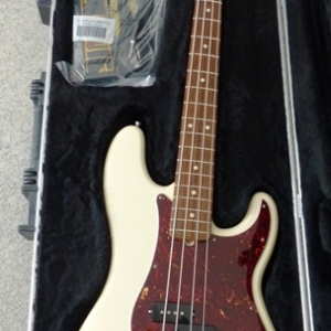 Fender Precision American Standard (2012)