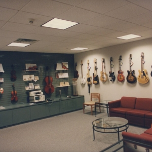 595 Smith opening   Guitar Room