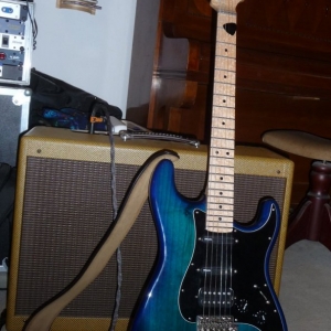 Warmoth Strat blueburst