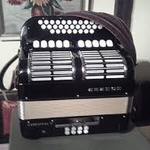 F HOHNER Ouverture V