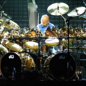 chester Thompson Drumset