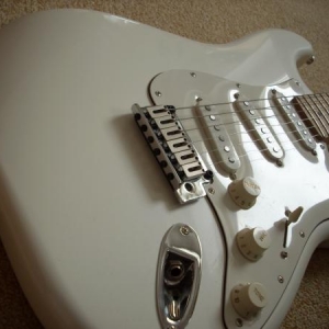 Squier Deluxe Strat