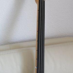 Fretless Hals mit Markierungen