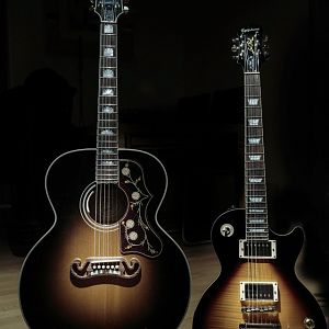 SJ200-LesPaul (2 Von 2)