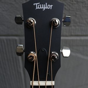 Taylor-gs-mini-e-bass07