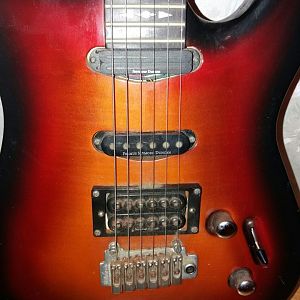 Framus-Diablo-E-Gitarre-563a2a9e