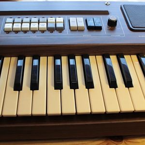 Casio-casiotone-401-05