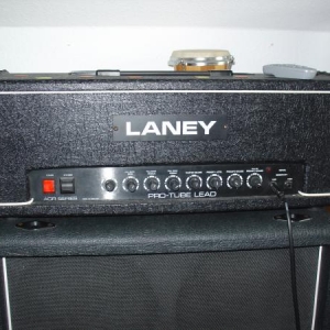 Mein Amp :) 

Laney pro tube 100 aor. Vollröhre