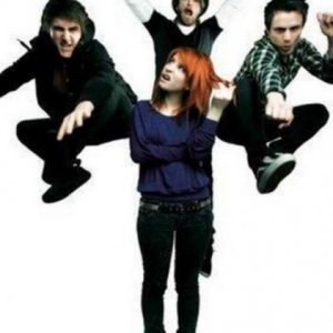 paramore  large msg 12423576978