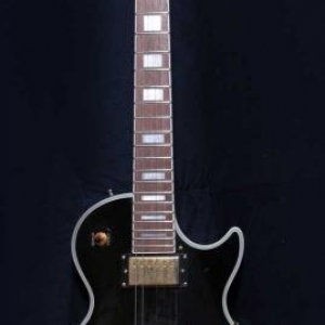 LP custom Epiphone

Gibson PU´s 
Hals PU: 490R
Steg PU: 489T

Gitarre ist zu verkaufen