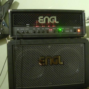 Fireball 100, Engl Pro und Epiphone Futura