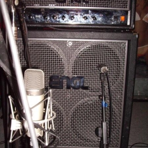 Engl Fireball
Vintage Box 4x12 V30