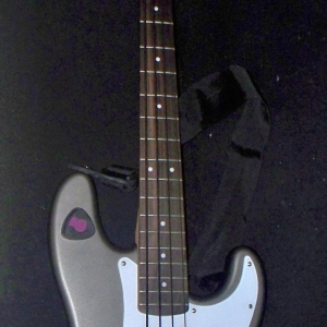 Squier mit Custom Pickguard (mittlerweile wieder ersetzt)