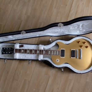 Slash USA Les Paul Goldtop