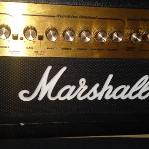 Mein Marshall MG 100 HDFX