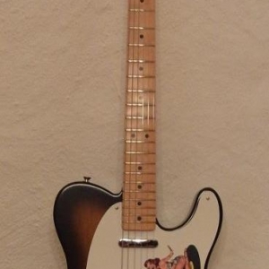 Fender Highway One Texas Telecaster 2009
Neck: DiMarzio Twang King
Bridge: Seymour Duncan Vintage '54 Lead STL-1
Pickguard: Pin-Up