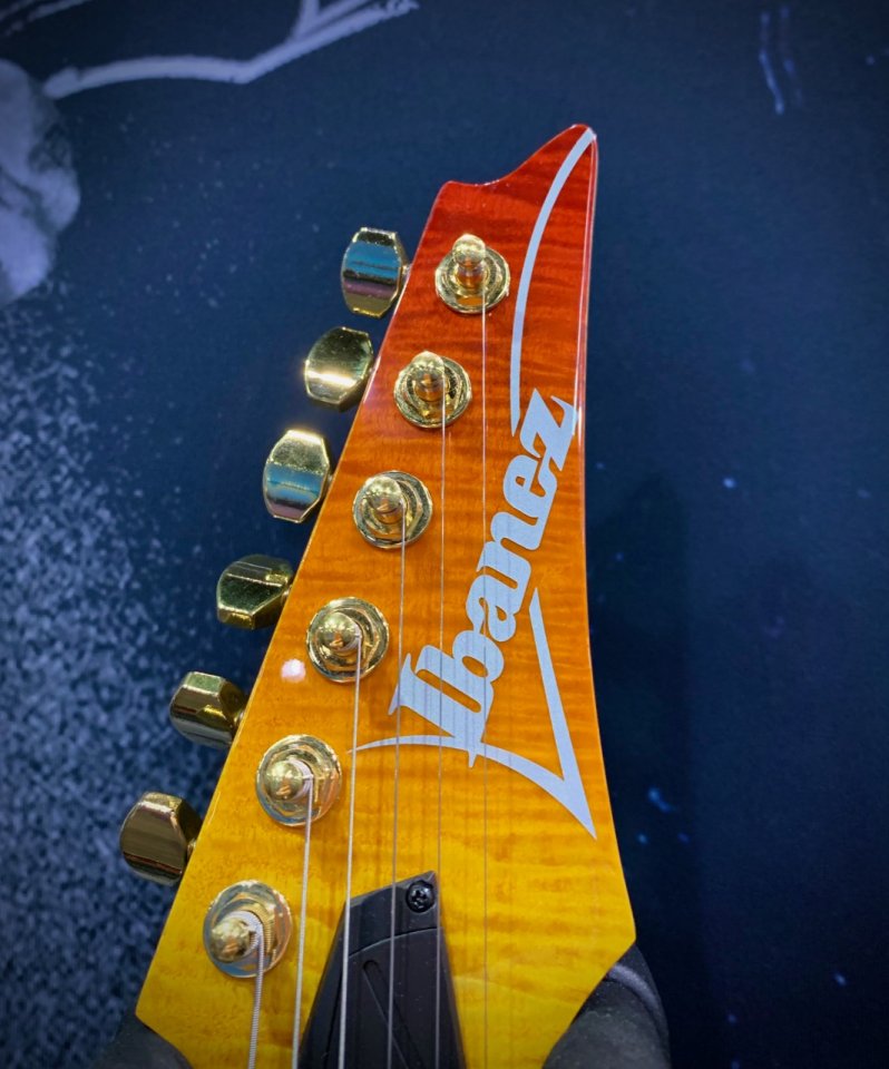 02IBANEZ_RG_2