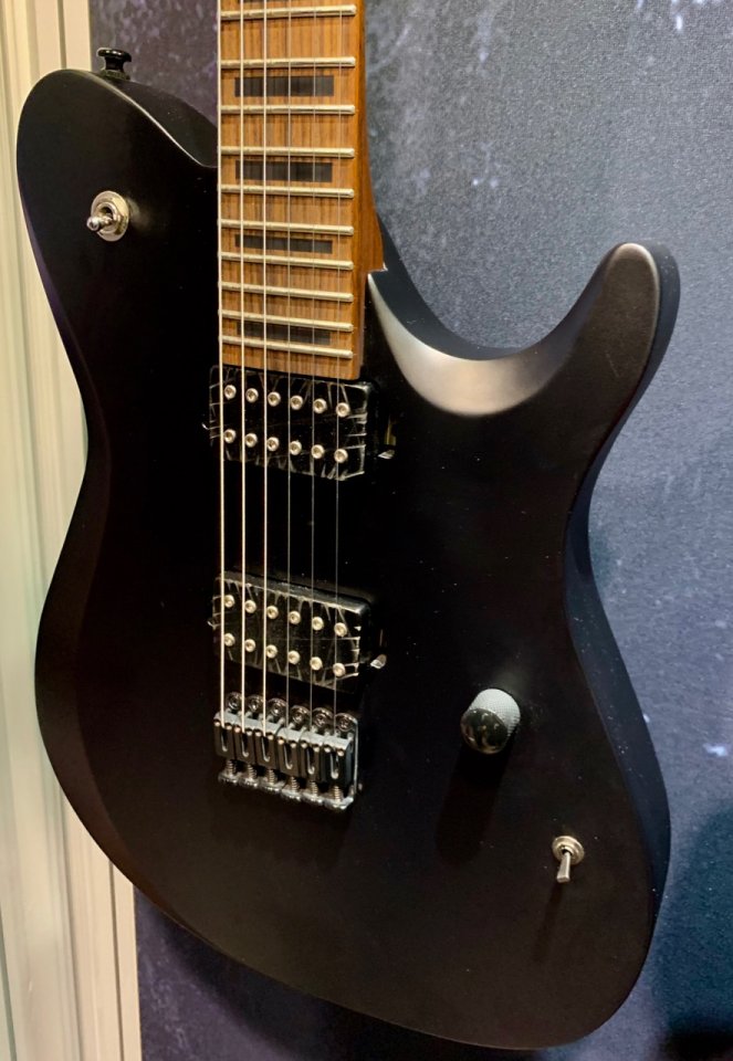 05IBANEZ_FR_RG7_1