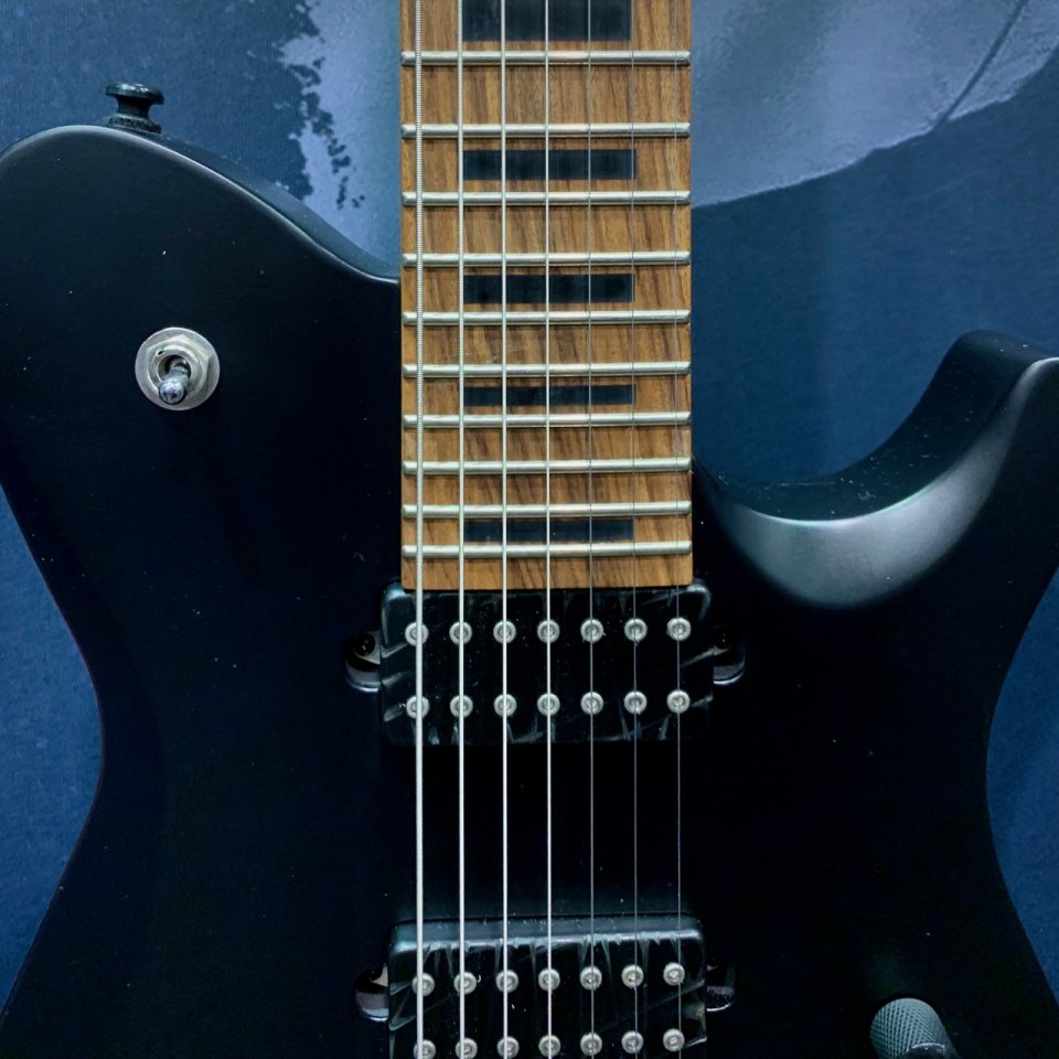 05IBANEZ_FR_RG7_5