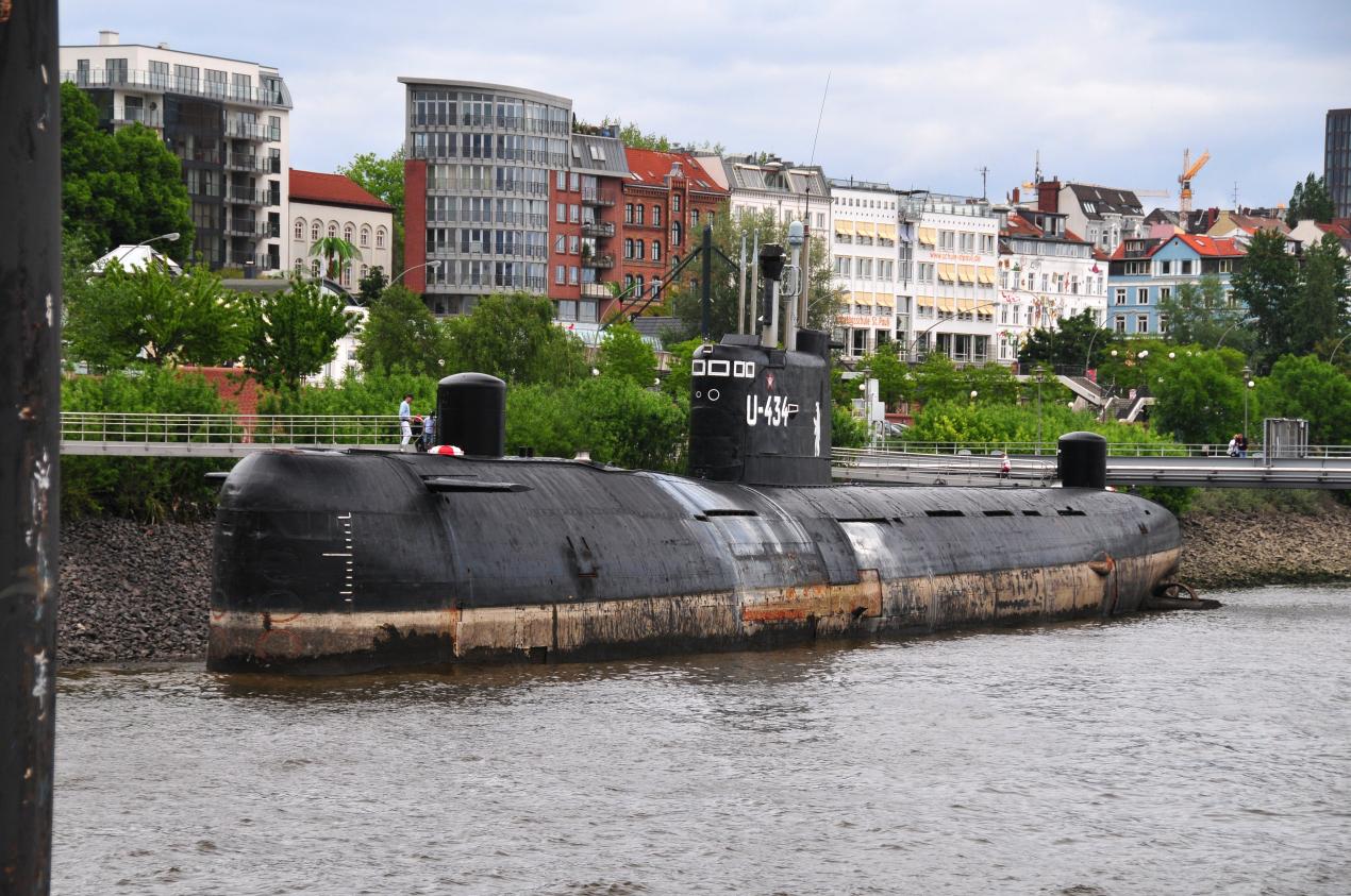 Altes rusisches U Boot / U-434, ein Museum