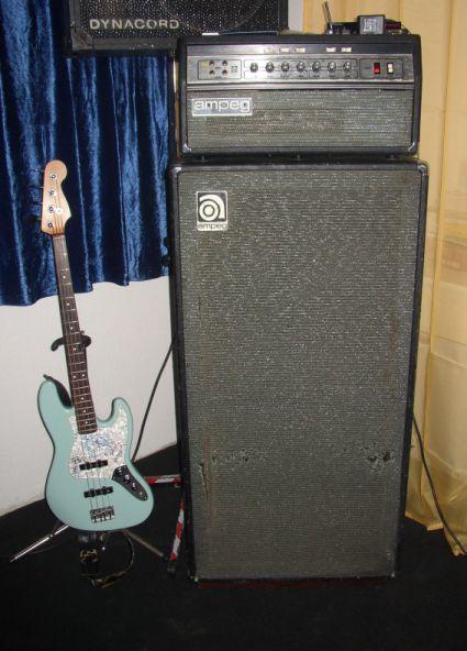 Ampeg SVT ca. 1969-1974 mit Kühlschrank gleichen Alters