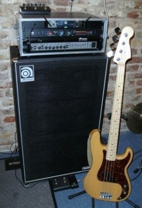 Ampeg SVT3-Pro
AmpegSVT610hlf