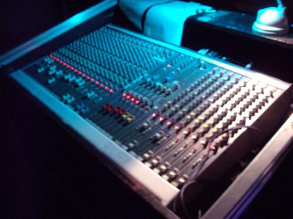 Der FOH Mixer von Allen&Heath