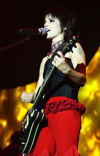 Dolores von The Cranberries