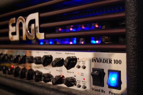 Engl Invader 100