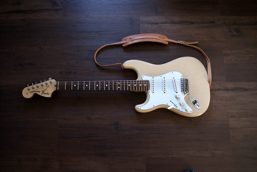 Fender Highway One Stratocaster lefthand (update)