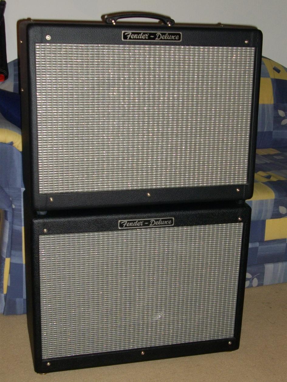 Fender Hot Rod Deluxe (USA-Produktion), die Zusatzbox habe ich noch