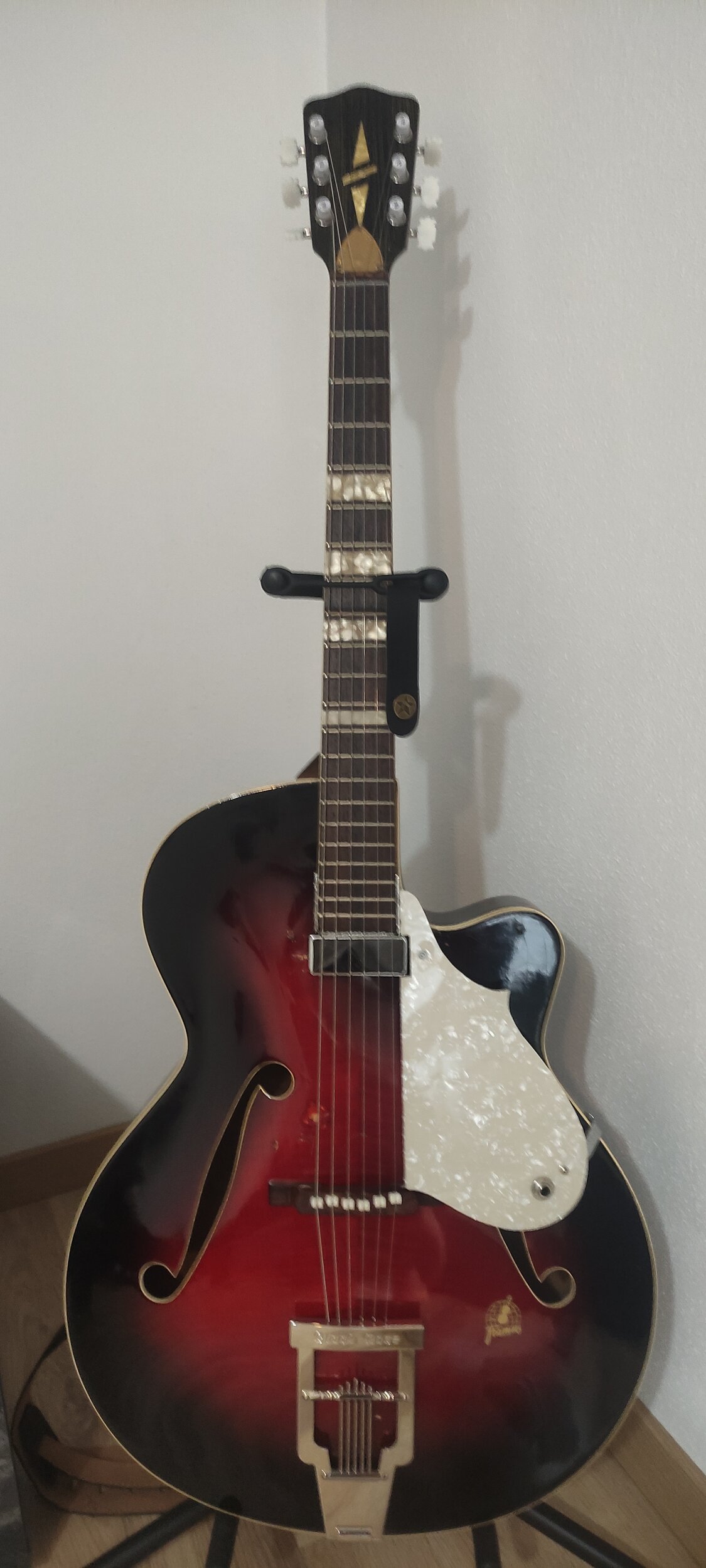 Framus Sorella BJ. 63