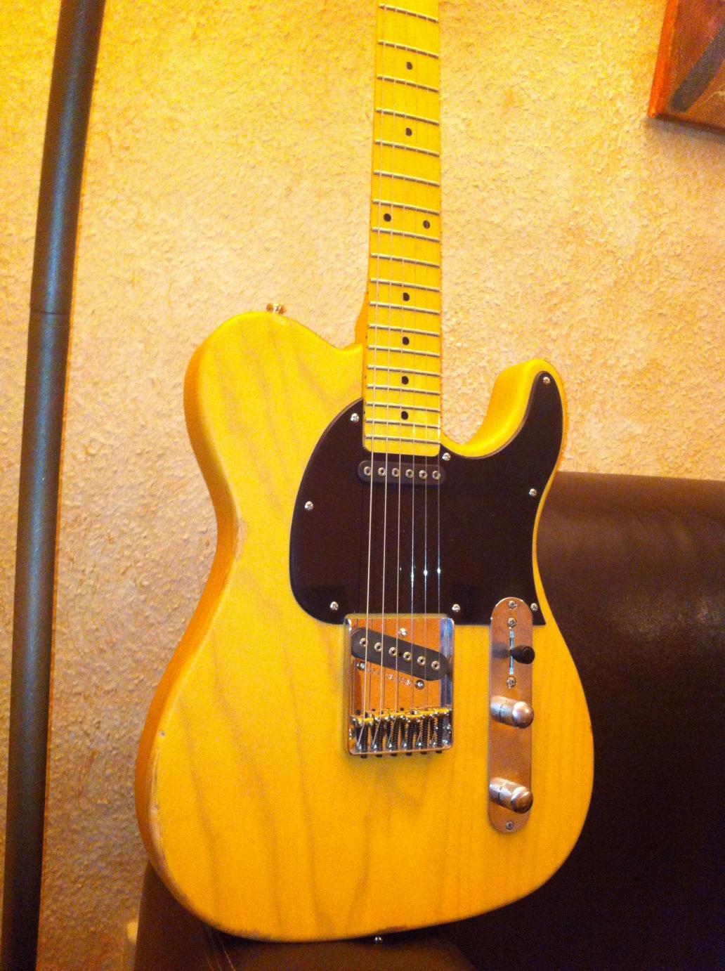 G&L ASAT Classic