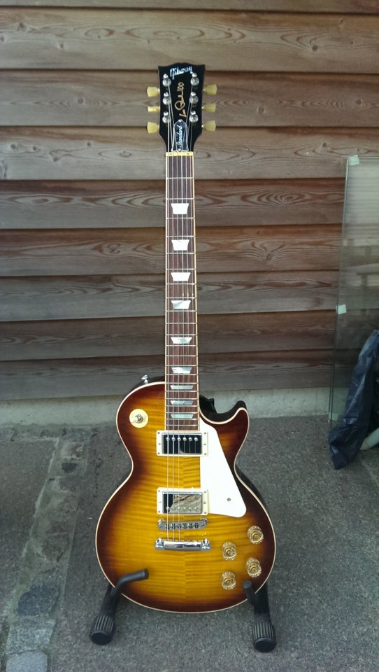 GIBSON Les Paul Standard Tobacco Sunburst 2015