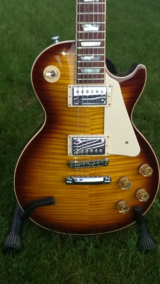 GIBSON Les Paul Standard Tobacco Sunburst 2015