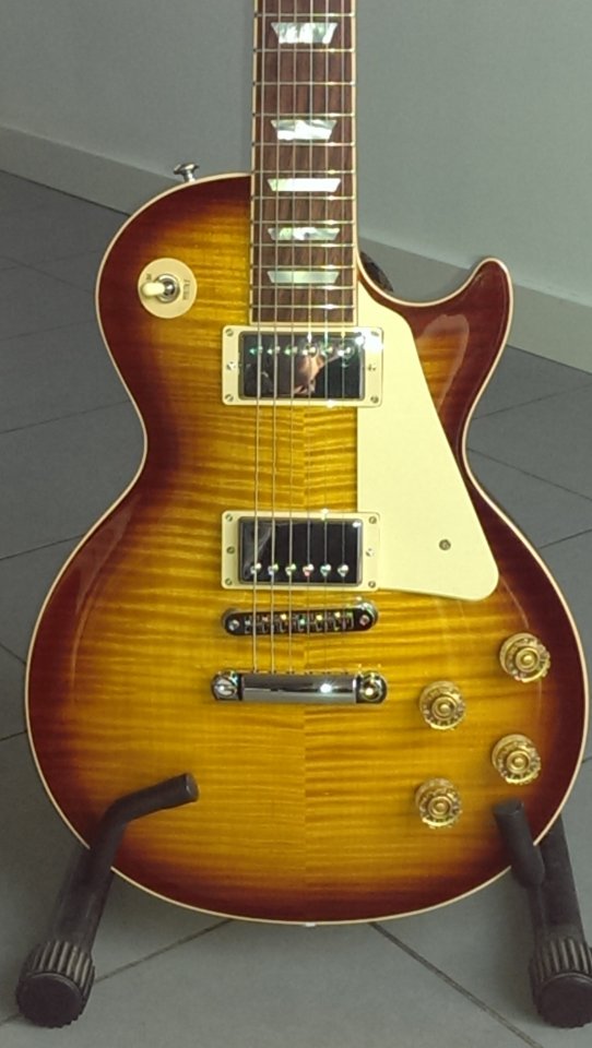 GIBSON Les Paul Standard Tobacco Sunburst 2015