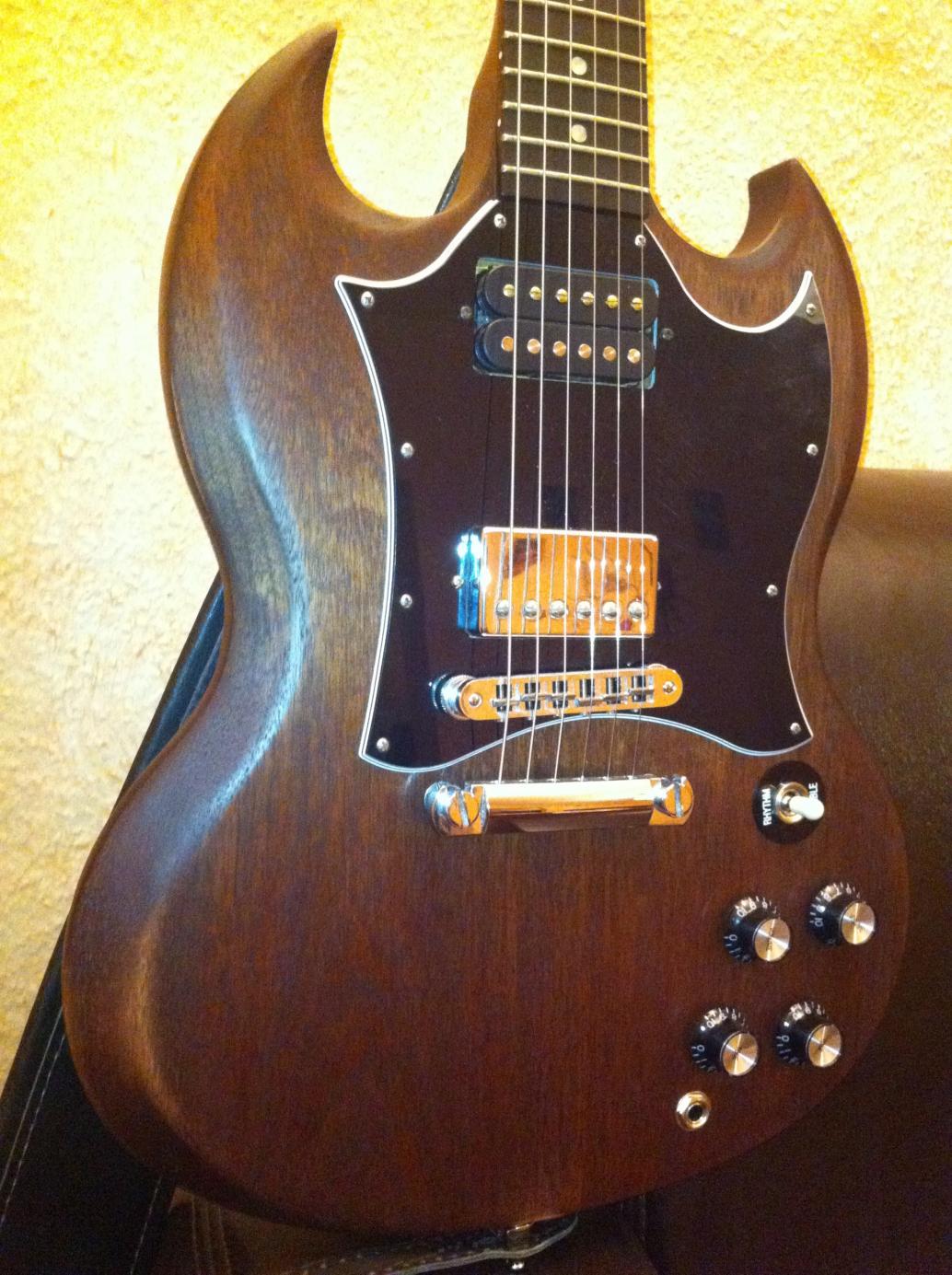 Gibson SG Special